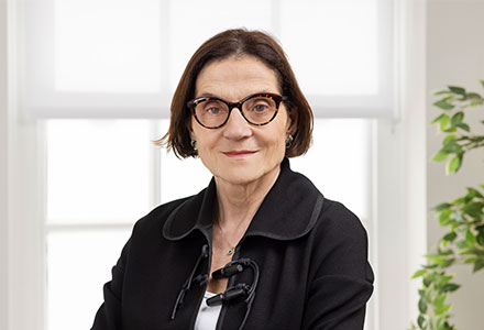 A photo of Dr Alice Parshall, Chief Medical Officer for Clinical Partners