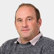 Dr Simon Holliday